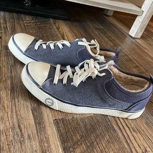 UGG sneakers